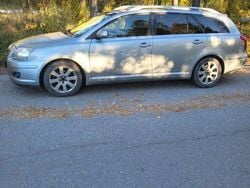 Grå Begagnad 2008 Toyota Avensis Kombi | 25 000 kr (Bra pris)