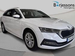 Vit Begagnad 2021 Skoda Octavia Kombi | 249 900 kr (Dyr)