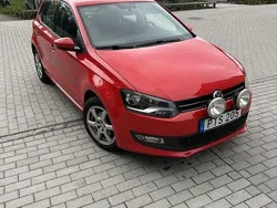 Röd Begagnad 2013 VW Polo Halvkombi | 65 000 kr (Marknadspris)