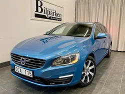 Blå Begagnad 2013 Volvo V60 Momentum Kombi | 109 900 kr (Marknadspris)