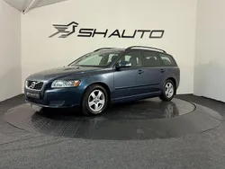 Blå Begagnad 2011 Volvo V50 Kinetic Kombi | 64 900 kr (Lite dyr)