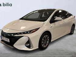 Vit Begagnad 2018 Toyota Prius Plug-in Hybrid Halvkombi | 209 900 kr (Bra pris)