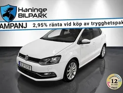 Vit Begagnad 2014 VW Polo Halvkombi | 109 900 kr (Marknadspris)