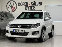 Vit Begagnad 2015 VW Tiguan R-line SUV | 164 900 kr (Superpris)