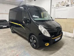 Svart Begagnad 2017 Renault Master Van | 144 500 kr (Bra pris)