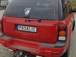 Röd Begagnad 2002 Chevrolet TrailBlazer SUV | 30 000 kr