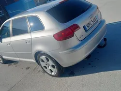 Silver Begagnad 2005 Audi A3 Sportback Comfort Halvkombi | 29 000 kr (Marknadspris)
