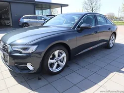 Grå samma som bilen Ny 2024 Audi A6 Sedan | 569 900 kr