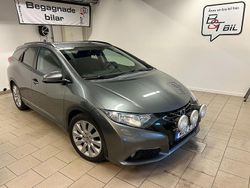 Grå metallic Begagnad 2014 Honda Civic Sport Kombi | 99 900 kr (Marknadspris)