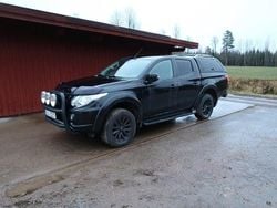 Svart Begagnad 2018 Mitsubishi L200 Pickup | 78 000 kr