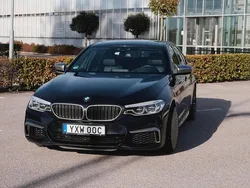 Blå Begagnad 2017 BMW M550 Sedan | 420 000 kr (Marknadspris)