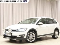 Vit Begagnad 2018 VW Golf Alltrack Kombi | 129 900 kr (Marknadspris)