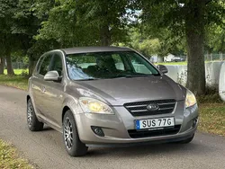 Grå Begagnad 2007 Kia Ceed Halvkombi | 29 900 kr (Dyr)