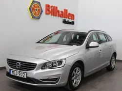 Silver Begagnad 2016 Volvo V60 Momentum Kombi | 109 000 kr (Bra pris)