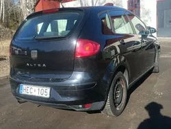 Svart Begagnad 2007 Seat Altea Minibuss | 21 995 kr
