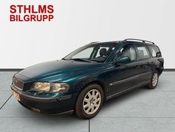 Grön Begagnad 2002 Volvo V70 Kombi | 17 900 kr (Marknadspris)