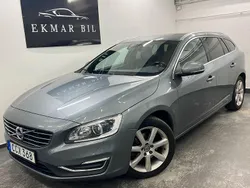Grå Begagnad 2016 Volvo V60 Summum Kombi | 169 900 kr (Marknadspris)