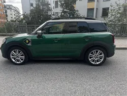 Grön Begagnad 2021 Mini Cooper Countryman Salt SUV | 249 000 kr (Marknadspris)