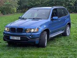 Blå Begagnad 2003 BMW X5 SUV | 89 000 kr