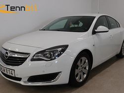 Vit Begagnad 2017 Opel Insignia Edition Halvkombi | 109 900 kr (Marknadspris)