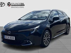 Svart Begagnad 2023 Toyota Corolla Style Kombi | 314 900 kr (Marknadspris)