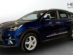 Blå (blue) Begagnad 2022 Kia e-Niro Advance SUV | 279 900 kr (Marknadspris)