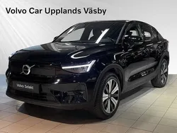 Svart Begagnad 2023 Volvo EC40 Ultimate SUV | 374 900 kr (Marknadspris)