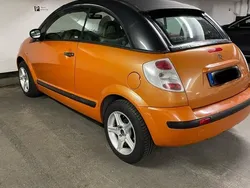Orange Begagnad 2004 Citroën C3 Pluriel Cab | 25 000 kr