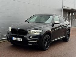 Svart Begagnad 2014 BMW X6 M50 M Sport SUV | 349 000 kr