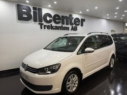 Vit Begagnad 2012 VW Touran Minibuss | 49 900 kr (Bra pris)