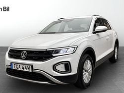 Vit Begagnad 2022 VW T-Roc Life SUV | 209 900 kr (Marknadspris)