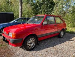 Begagnad 1987 Ford Fiesta Halvkombi | 15 000 kr