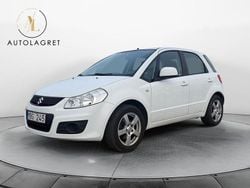 Vit Begagnad 2011 Suzuki SX4 Halvkombi | 39 900 kr (Marknadspris)