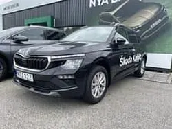 Svart Ny 2024 Skoda Kamiq Selection SUV | 279 000 kr (Marknadspris)