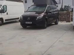 Brun Begagnad 2016 Mercedes Vito Minibuss | 350 000 kr (Dyr)