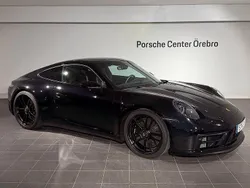 Svart Begagnad 2022 Porsche 911 Carrera 4 GTS Sportkupé | 1 799 000 kr (Marknadspris)