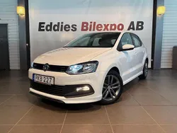 Vit Begagnad 2017 VW Polo R-line Halvkombi | 129 900 kr (Marknadspris)