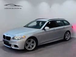 Ljusgrå (grå) Begagnad 2013 BMW 520 M Sport Kombi | 169 900 kr (Marknadspris)