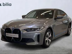 Grå Begagnad 2022 BMW i4 Sedan | 469 000 kr (Marknadspris)