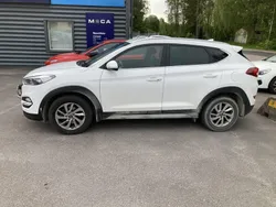 Vit Begagnad 2018 Hyundai Tucson SUV | 179 900 kr (Marknadspris)