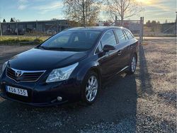 Blå Begagnad 2009 Toyota Avensis Business Edition Kombi | 25 500 kr (Marknadspris)