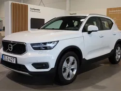Vit Begagnad 2019 Volvo XC40 Momentum SUV | 257 800 kr (Marknadspris)