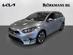 Grå (/css/ lunar silver m) Ny 2024 Kia Ceed Sportswagon Kombi | 259 000 kr (Marknadspris)