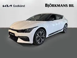 Vit Begagnad 2022 Kia EV6 GT-Line SUV | 389 000 kr (Bra pris)
