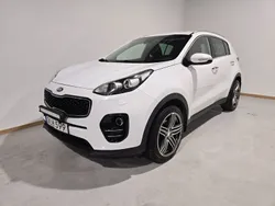 Vit Begagnad 2016 Kia Sportage Advance SUV | 109 000 kr