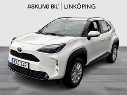 Vit Begagnad 2022 Toyota Yaris Cross Active SUV | 265 000 kr (Marknadspris)