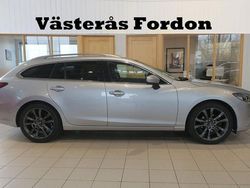 Grå Begagnad 2015 Mazda 6 Optimum Kombi | 169 900 kr (Marknadspris)