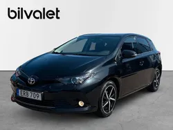 Svart Begagnad 2018 Toyota Auris Comfort Halvkombi | 179 900 kr (Dyr)
