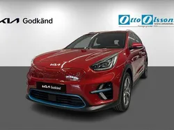 Röd (rödmetallic) Begagnad 2021 Kia e-Niro 2 SUV | 319 000 kr (Dyr)