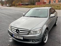 Grå Begagnad 2009 Mercedes C200 Avantgarde Sedan | 50 000 kr (Bra pris)